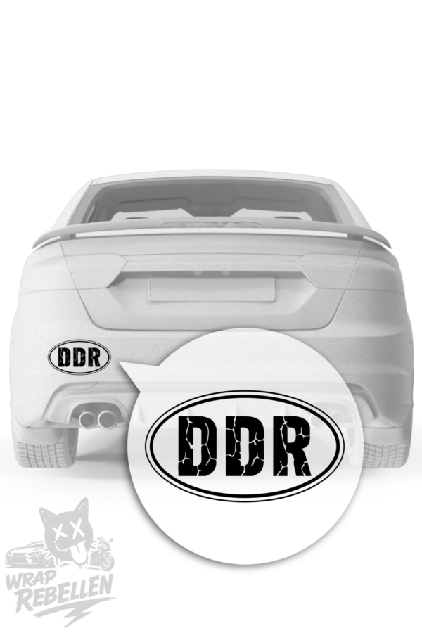 DDR Cracked Sticker – Vintage Ostalgie Aufkleber mit Used Look