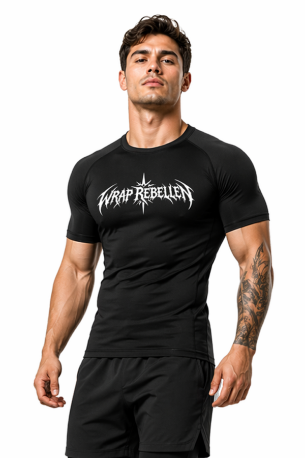Compression Shirt Herren – Performance Sportshirt mit Tribal Statement